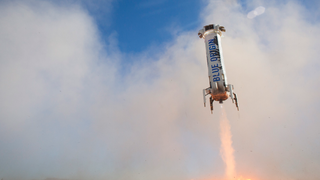 La compañía espacial de Jeff Bezos ahora también vende motores de cohetes
